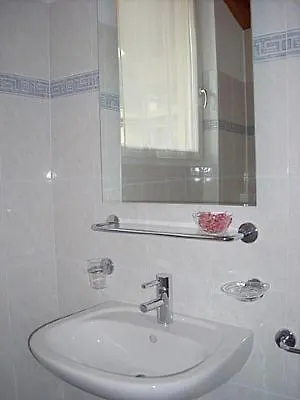 فيلة Sleeps 6 Pool Wifi